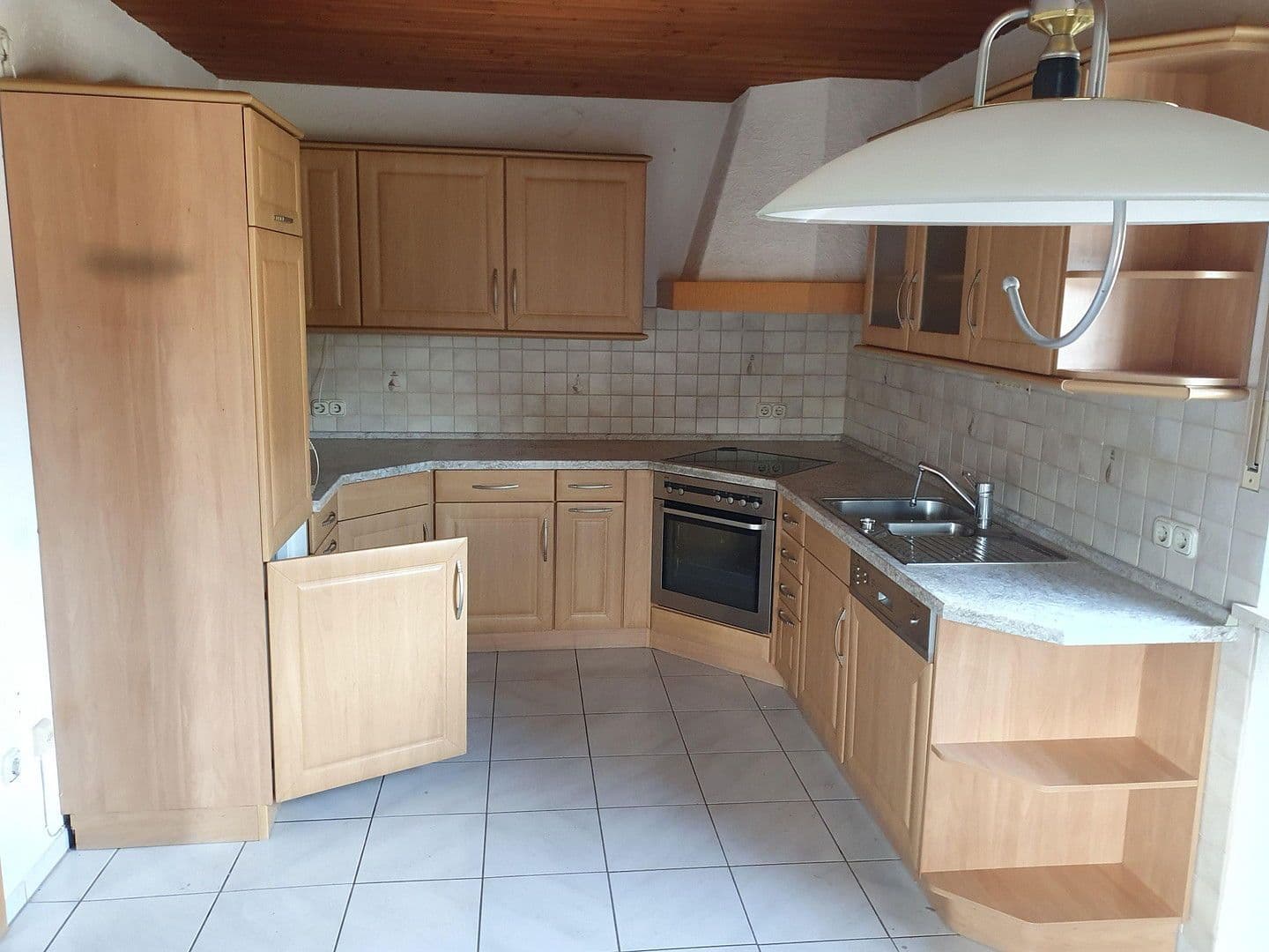 Predaj domu 130 m², pozemek 320 m², St. Georgen Traunreut, Bavorsko Predaj domu 130 m², pozemek 320 m², St. Georgen Traunreut, Bavorsko