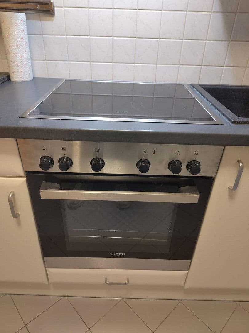 Prenájom bytu 2-izbový 68 m², Webgasse 21, Wien, Viedeň Prenájom bytu 2-izbový 68 m², Webgasse 21, Wien, Viedeň