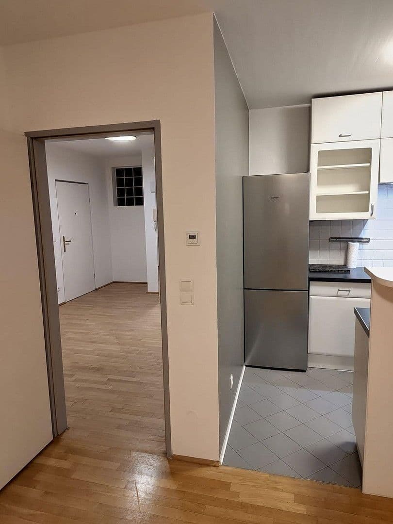 Prenájom bytu 2-izbový 68 m², Webgasse 21, Wien, Viedeň Prenájom bytu 2-izbový 68 m², Webgasse 21, Wien, Viedeň