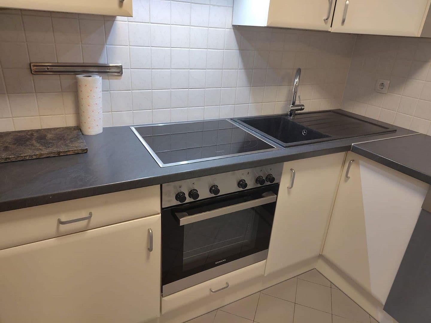 Prenájom bytu 2-izbový 68 m², Webgasse 21, Wien, Viedeň Prenájom bytu 2-izbový 68 m², Webgasse 21, Wien, Viedeň