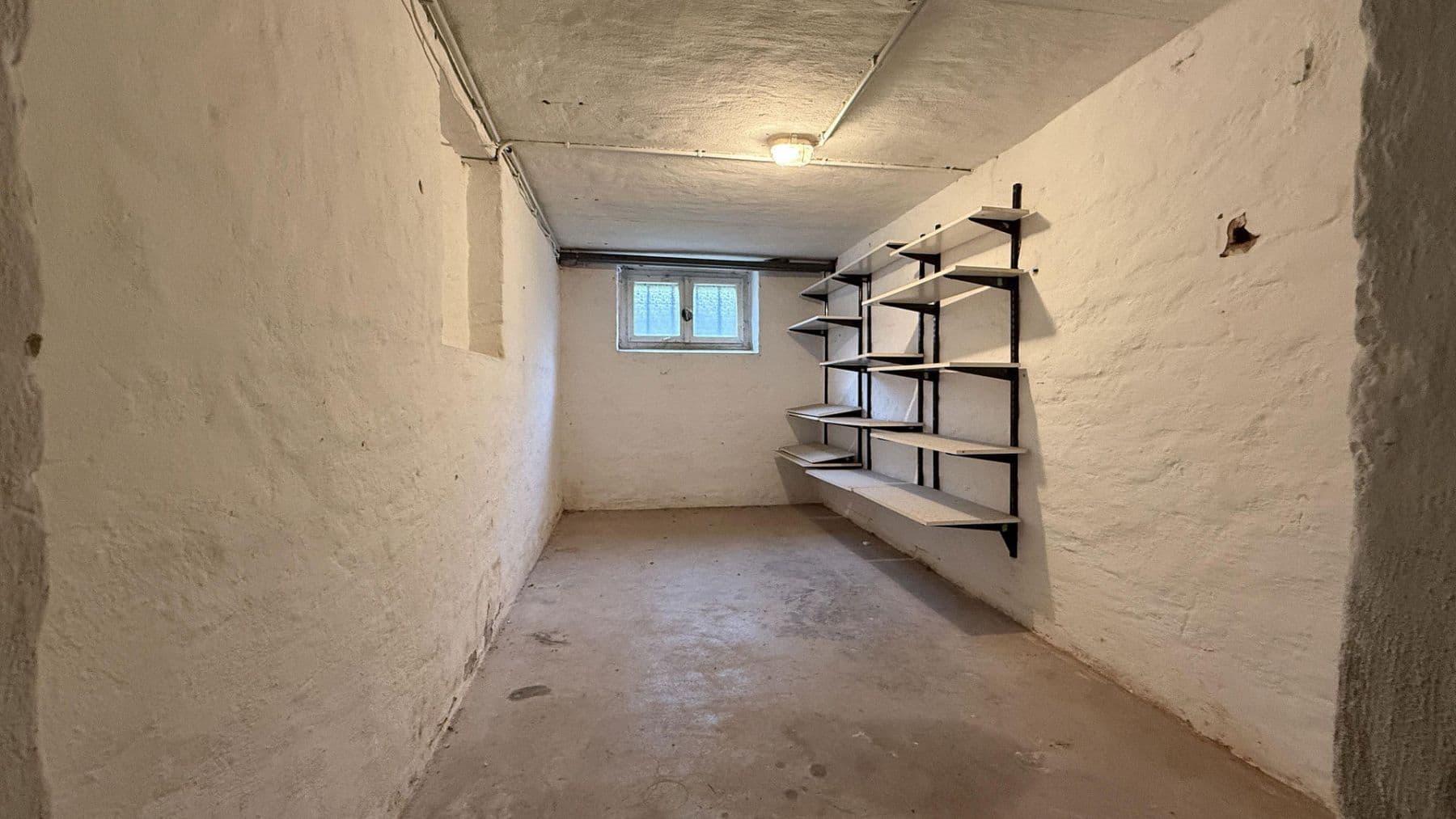 Prenájom bytu 3-izbový 70 m², Feuergraben 6, Hameln, Dolné Sasko Prenájom bytu 3-izbový 70 m², Feuergraben 6, Hameln, Dolné Sasko