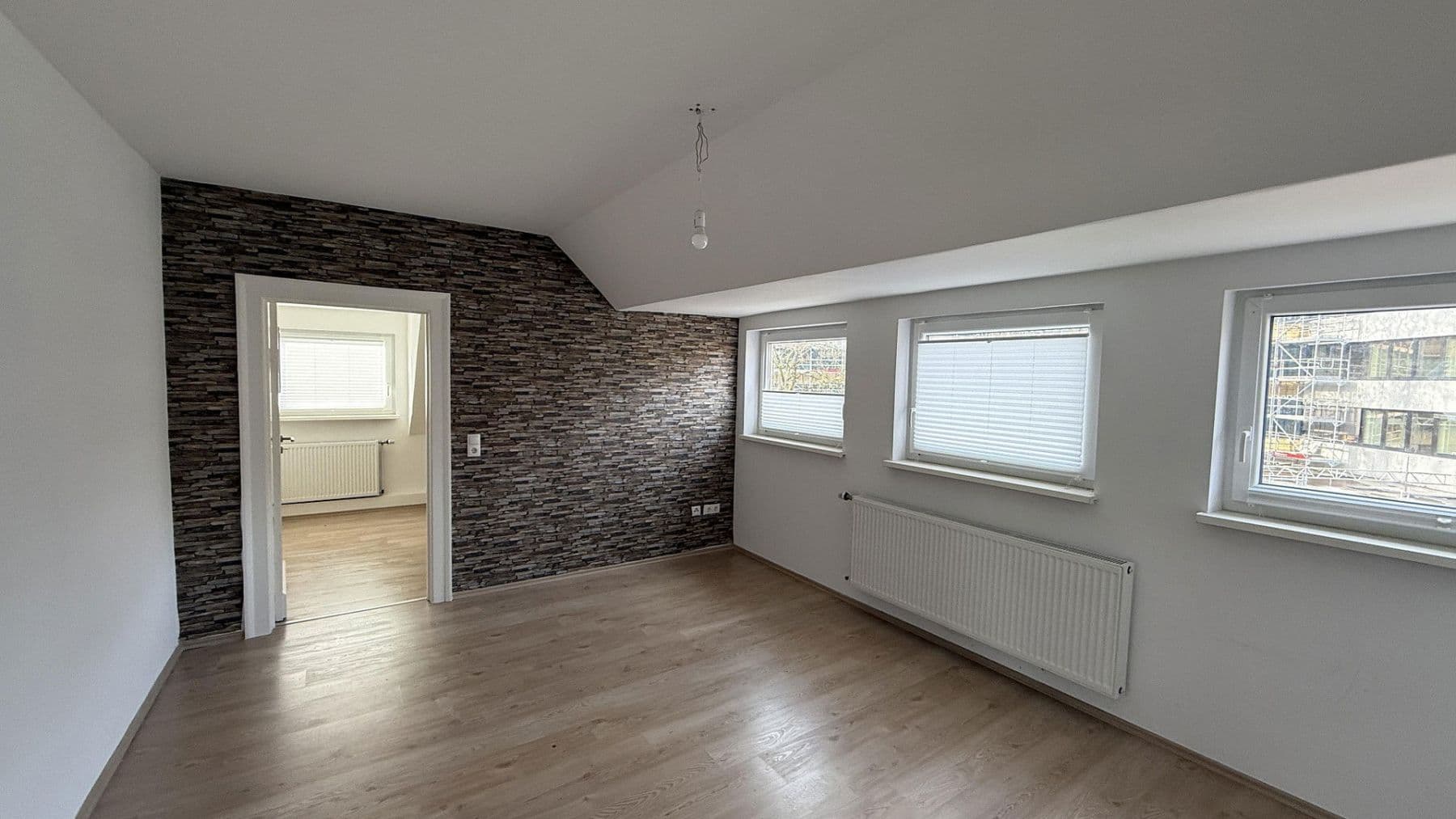 Prenájom bytu 3-izbový 70 m², Feuergraben 6, Hameln, Dolné Sasko Prenájom bytu 3-izbový 70 m², Feuergraben 6, Hameln, Dolné Sasko