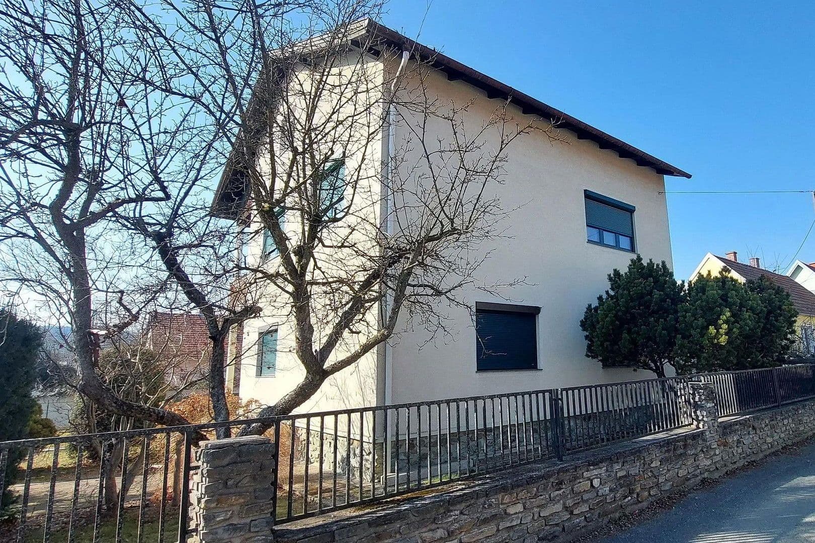 Predaj domu 143 m², pozemek 539 m², Pinkafeld, Burgenland Predaj domu 143 m², pozemek 539 m², Pinkafeld, Burgenland