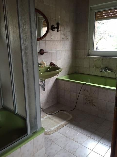 Predaj domu 120 m², pozemek 1.136 m², Stoßdorfer Straße 36, Hennef (Sieg), Severné Porýnie - Westfálsko Predaj domu 120 m², pozemek 1.136 m², Stoßdorfer Straße 36, Hennef (Sieg), Severné Porýnie - Westfálsko