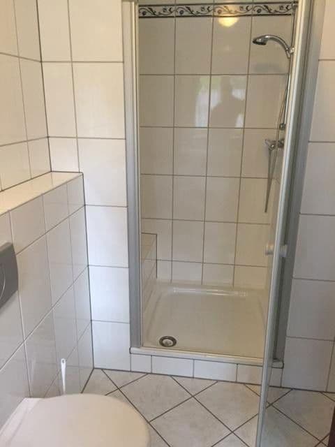 Predaj domu 120 m², pozemek 1.136 m², Stoßdorfer Straße 36, Hennef (Sieg), Severné Porýnie - Westfálsko Predaj domu 120 m², pozemek 1.136 m², Stoßdorfer Straße 36, Hennef (Sieg), Severné Porýnie - Westfálsko