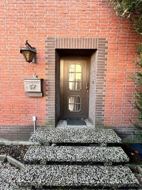 Predaj domu 120 m², pozemek 1.136 m², Stoßdorfer Straße 36, Hennef (Sieg), Severné Porýnie - Westfálsko Predaj domu 120 m², pozemek 1.136 m², Stoßdorfer Straße 36, Hennef (Sieg), Severné Porýnie - Westfálsko