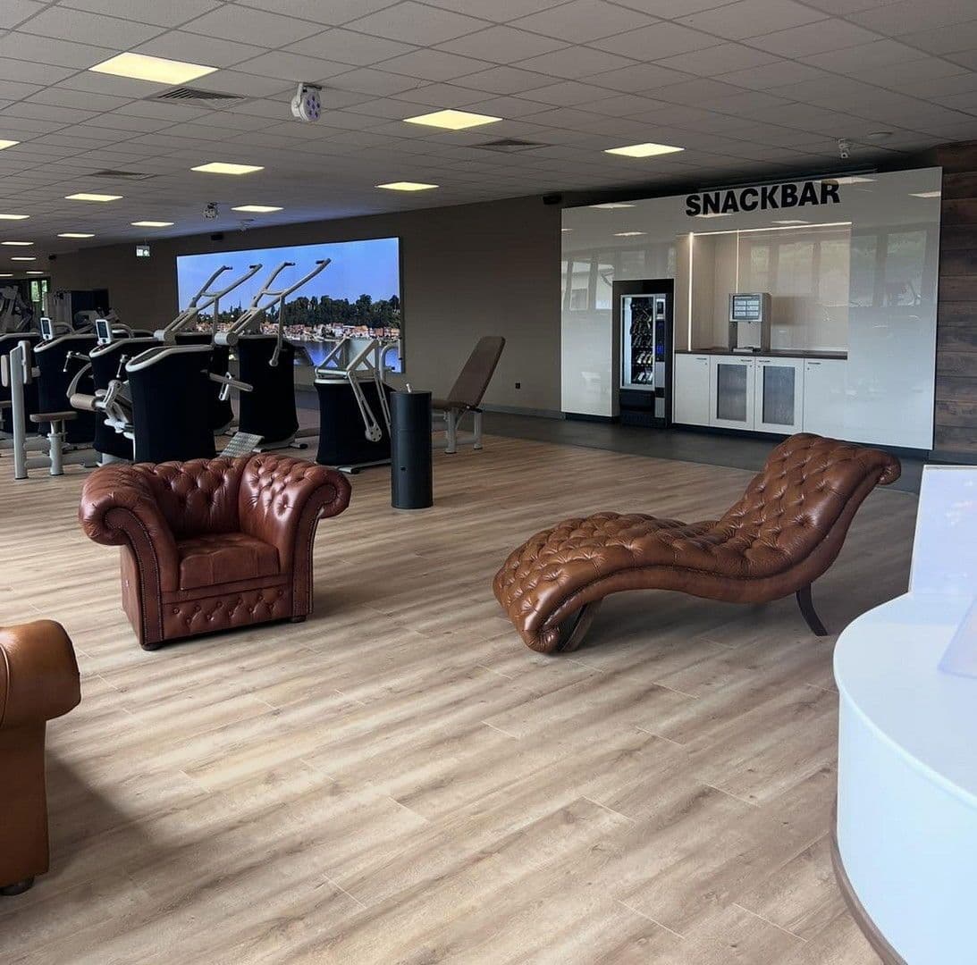 Predaj nebytového priestoru 4.300 m², Büchener Weg 119, Buchhorst, Šlezvicko-Holštajnsko Predaj nebytového priestoru 4.300 m², Büchener Weg 119, Buchhorst, Šlezvicko-Holštajnsko