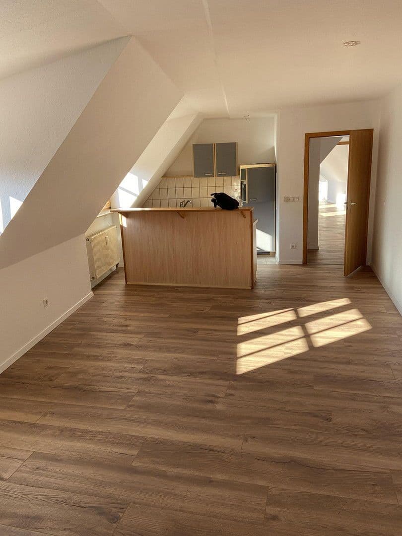 Prenájom bytu 2-izbový 56 m², Münsingen, Bádensko-Wurttembersko Prenájom bytu 2-izbový 56 m², Münsingen, Bádensko-Wurttembersko