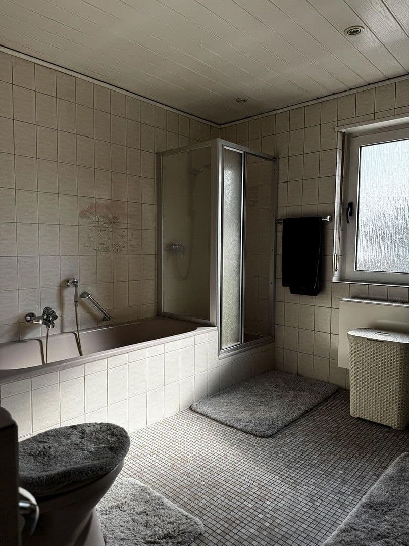 Predaj domu 165 m², pozemek 490 m², Amselweg 4, Schifferstadt, Porýnie-Falcko Predaj domu 165 m², pozemek 490 m², Amselweg 4, Schifferstadt, Porýnie-Falcko