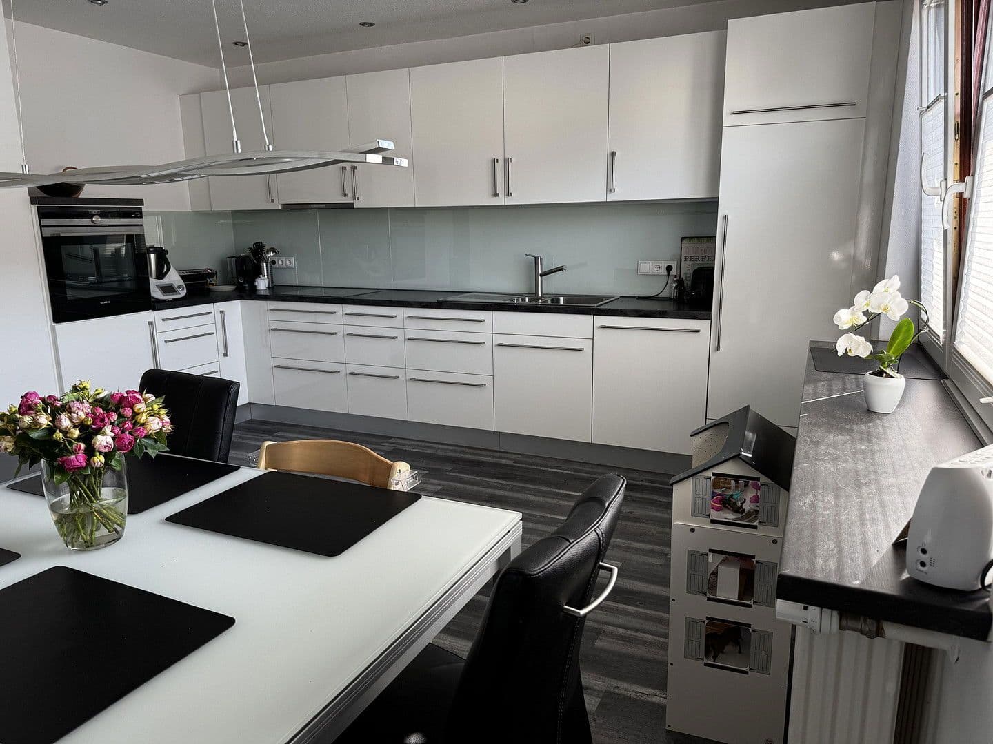 Predaj domu 165 m², pozemek 490 m², Amselweg 4, Schifferstadt, Porýnie-Falcko Predaj domu 165 m², pozemek 490 m², Amselweg 4, Schifferstadt, Porýnie-Falcko