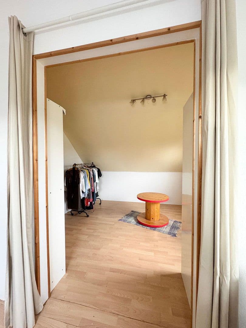 Predaj domu 100 m², pozemek 340 m², Hammersbach, Hesensko Predaj domu 100 m², pozemek 340 m², Hammersbach, Hesensko