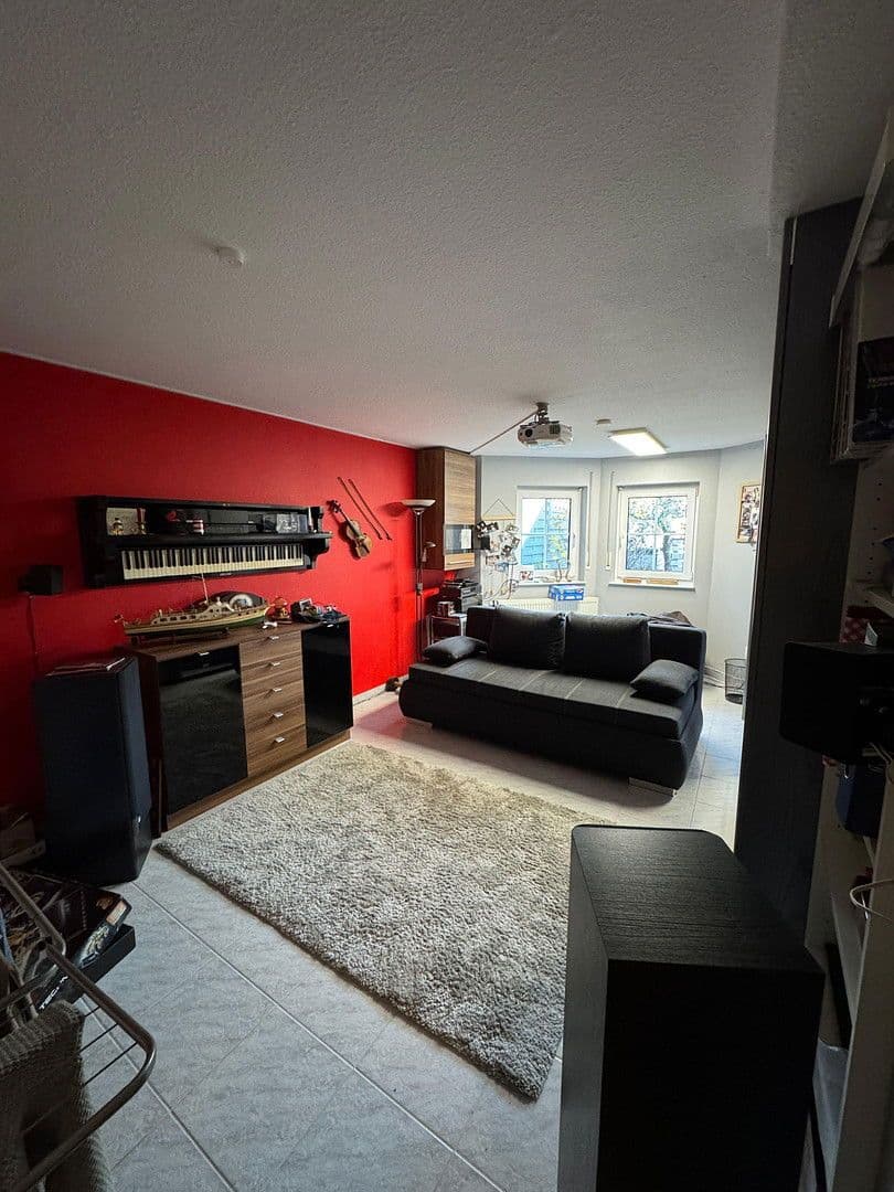 Predaj domu 100 m², pozemek 340 m², Hammersbach, Hesensko Predaj domu 100 m², pozemek 340 m², Hammersbach, Hesensko