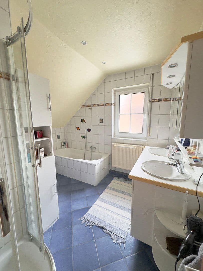 Predaj domu 100 m², pozemek 340 m², Hammersbach, Hesensko Predaj domu 100 m², pozemek 340 m², Hammersbach, Hesensko