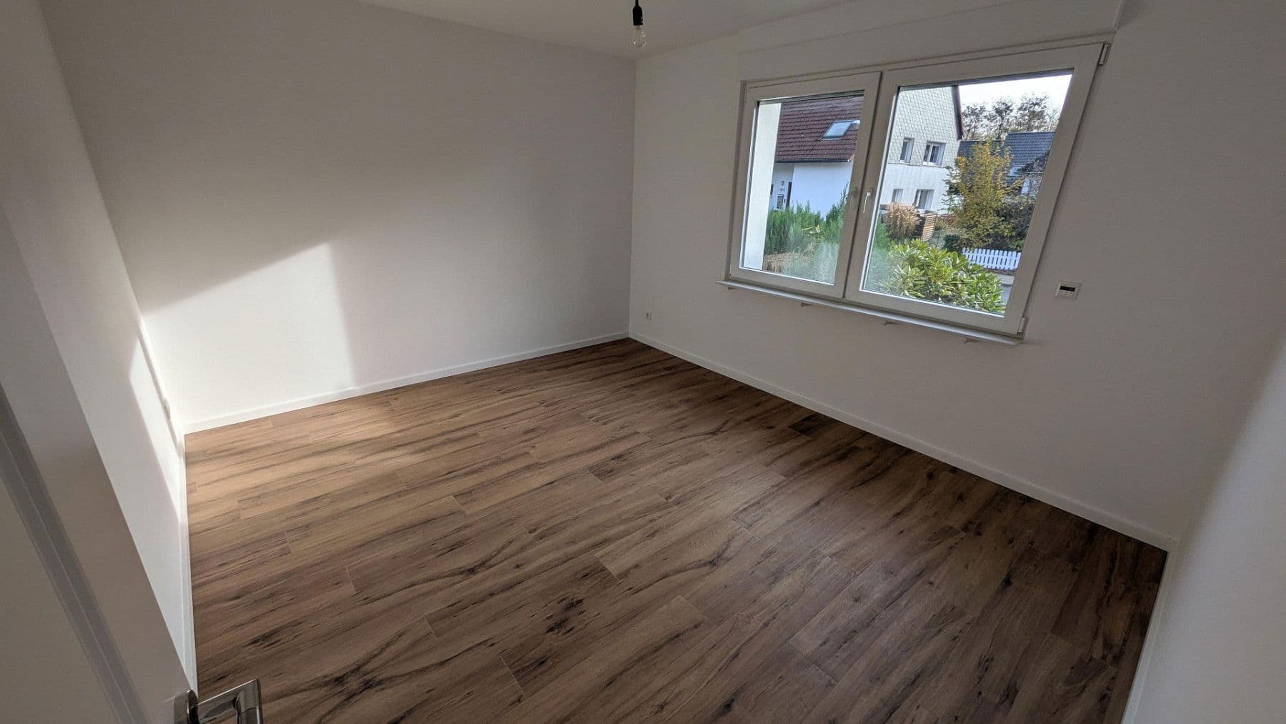 Prenájom bytu 5-izbový 156 m², Mülheim, Severné Porýnie - Westfálsko Prenájom bytu 5-izbový 156 m², Mülheim, Severné Porýnie - Westfálsko