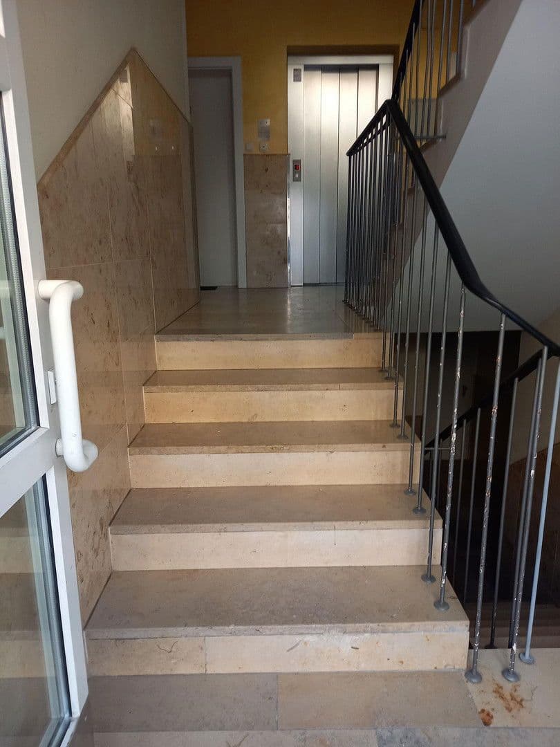 Predaj bytu 3-izbový 70 m², Rheinstrasse 3, München, Bavorsko Predaj bytu 3-izbový 70 m², Rheinstrasse 3, München, Bavorsko