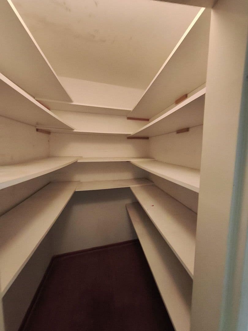 Predaj bytu 5-izbový 108 m², Würzburg, Bavorsko Predaj bytu 5-izbový 108 m², Würzburg, Bavorsko