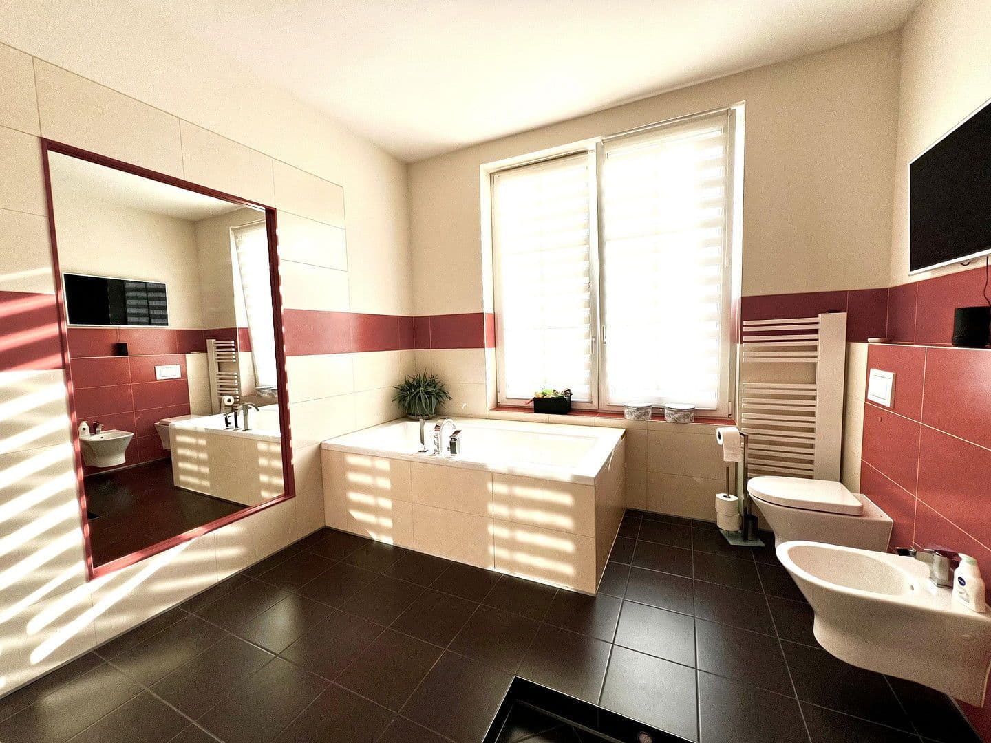 Predaj bytu 240 m², Fröbelstraße 51a, Dresden, Sasko Predaj bytu 240 m², Fröbelstraße 51a, Dresden, Sasko