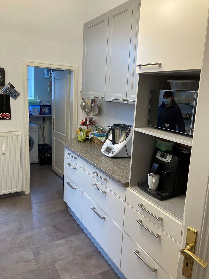 Prenájom bytu 4-izbový 109 m², Ringstraße 9, Wiesbaden, Hesensko Prenájom bytu 4-izbový 109 m², Ringstraße 9, Wiesbaden, Hesensko