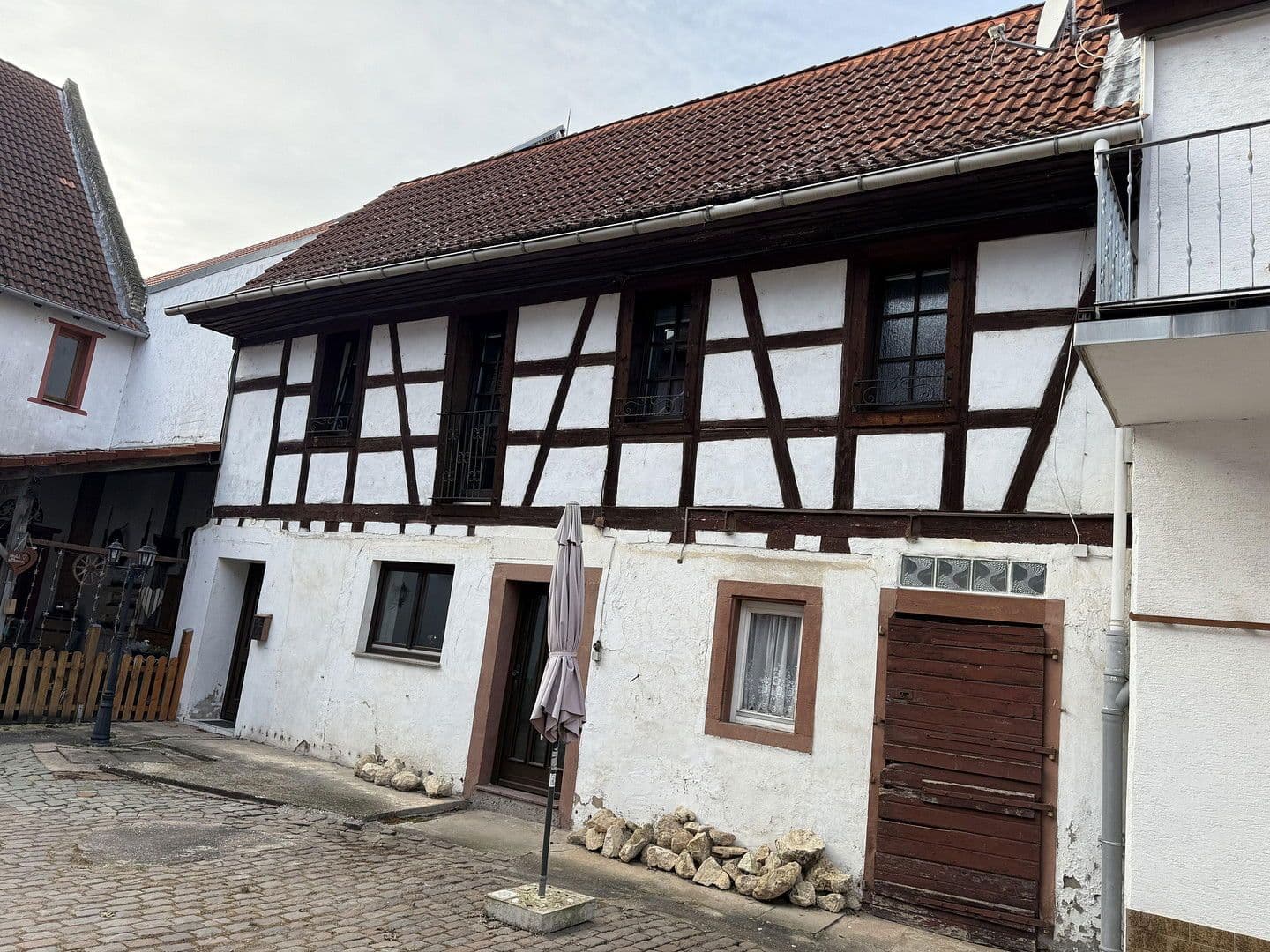 Prenájom domu 102 m², pozemek 150 m², Hauptstraße 137, Monsheim, Porýnie-Falcko Prenájom domu 102 m², pozemek 150 m², Hauptstraße 137, Monsheim, Porýnie-Falcko