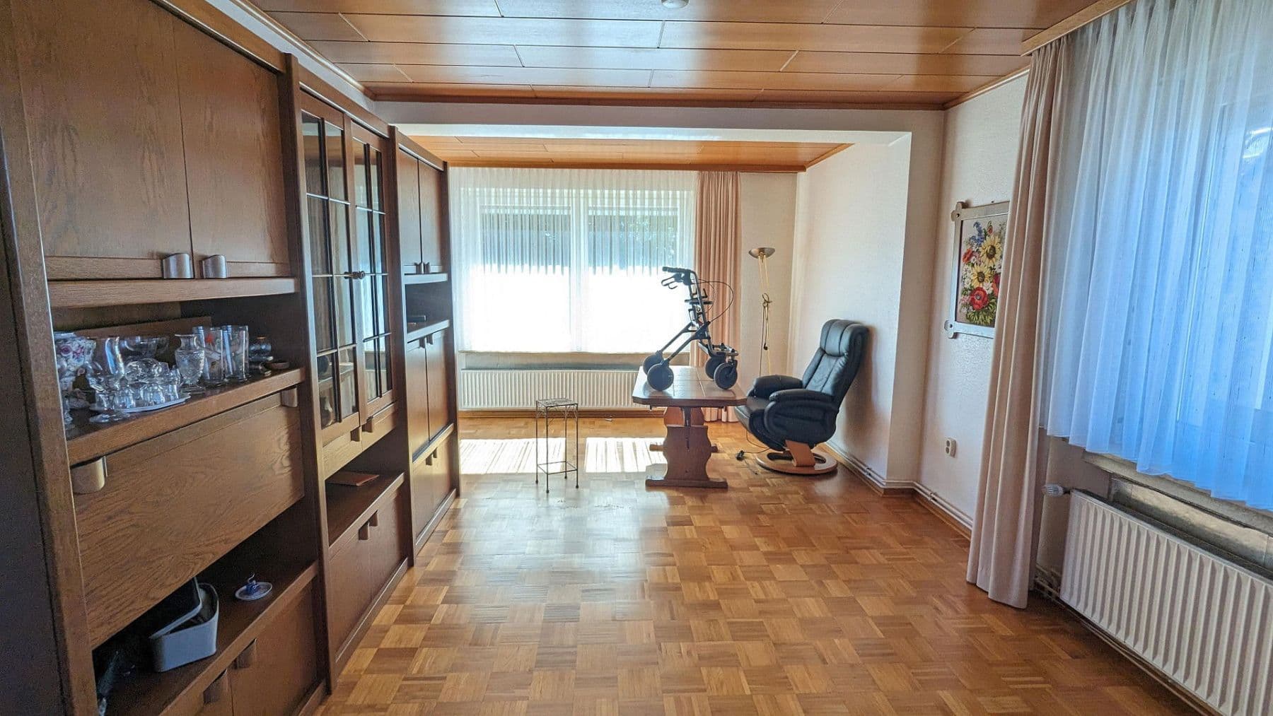 Predaj domu 178 m², pozemek 642 m², Bahnhofsstraße 22, Ronnenberg, Dolné Sasko Predaj domu 178 m², pozemek 642 m², Bahnhofsstraße 22, Ronnenberg, Dolné Sasko