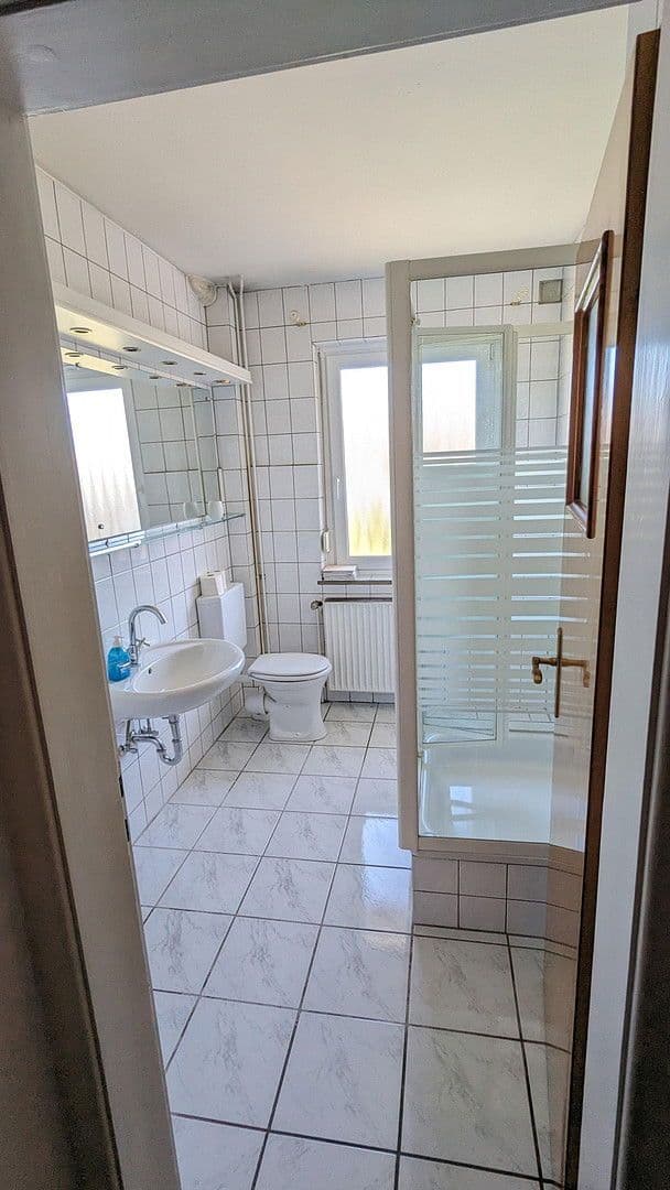 Predaj domu 178 m², pozemek 642 m², Bahnhofsstraße 22, Ronnenberg, Dolné Sasko Predaj domu 178 m², pozemek 642 m², Bahnhofsstraße 22, Ronnenberg, Dolné Sasko