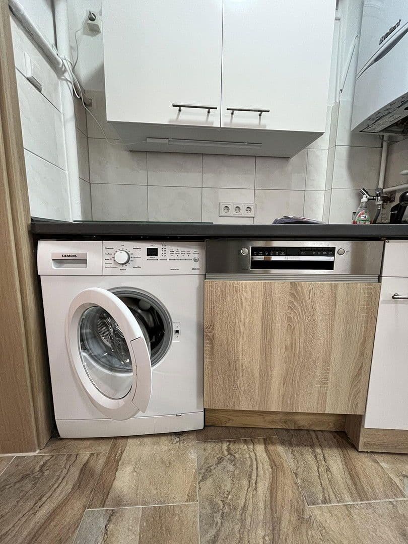 Prenájom bytu 2-izbový 34 m², Henckellweg 2, Hannover, Dolné Sasko Prenájom bytu 2-izbový 34 m², Henckellweg 2, Hannover, Dolné Sasko