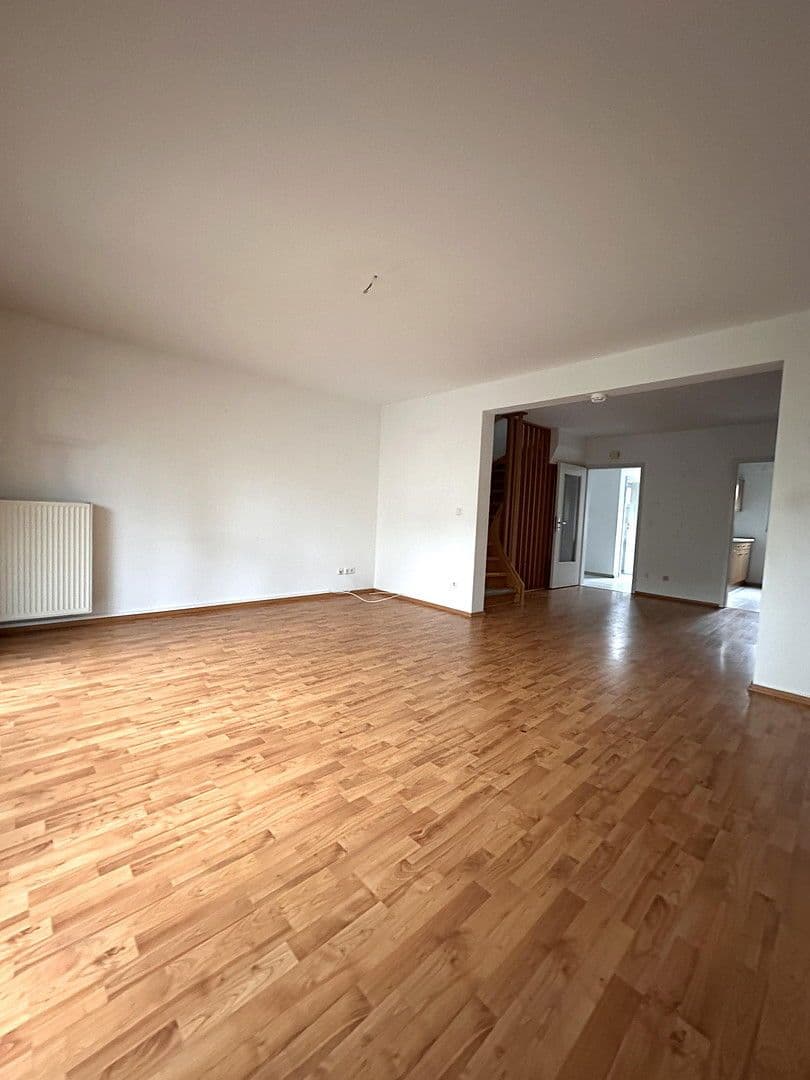 Prenájom domu 94 m², pozemek 115 m², Vogelkirschenring 28, Blankenfelde-Mahlow, Brandenbursko Prenájom domu 94 m², pozemek 115 m², Vogelkirschenring 28, Blankenfelde-Mahlow, Brandenbursko
