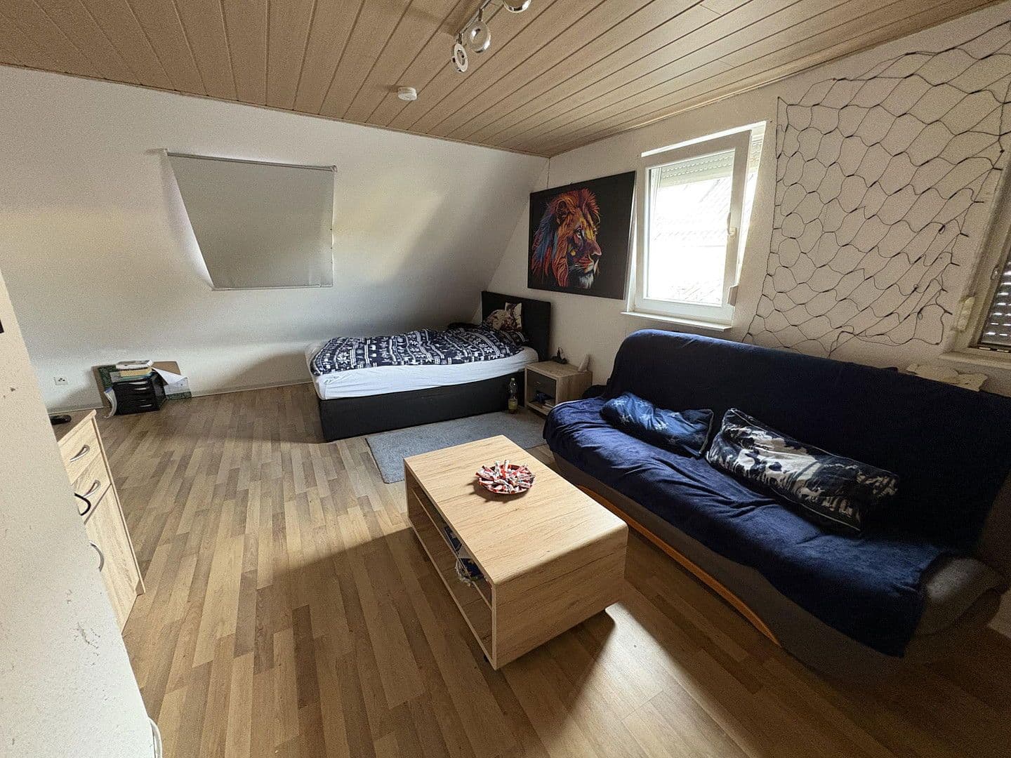 Prenájom bytu 3-izbový 113 m², Bahnhofstr. 13, Gedern, Hesensko Prenájom bytu 3-izbový 113 m², Bahnhofstr. 13, Gedern, Hesensko