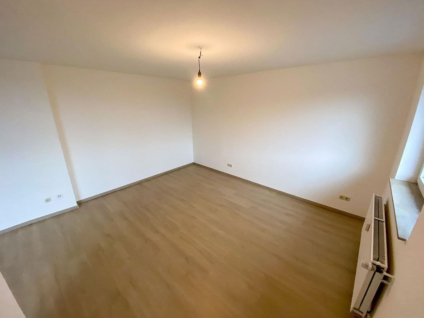 Prenájom bytu 1-izbový 44 m², Castrop-Rauxel, Severné Porýnie - Westfálsko Prenájom bytu 1-izbový 44 m², Castrop-Rauxel, Severné Porýnie - Westfálsko