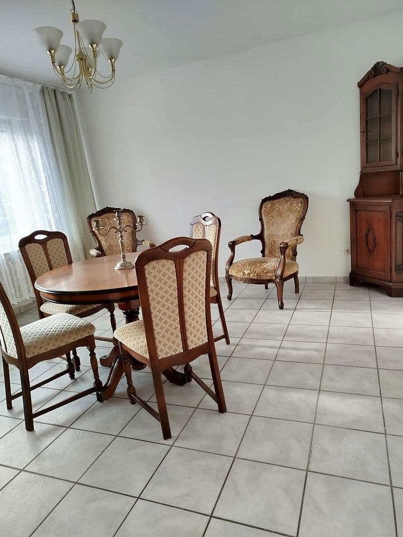 Predaj domu 198 m², pozemek 919 m², Beckum, Severné Porýnie - Westfálsko Predaj domu 198 m², pozemek 919 m², Beckum, Severné Porýnie - Westfálsko