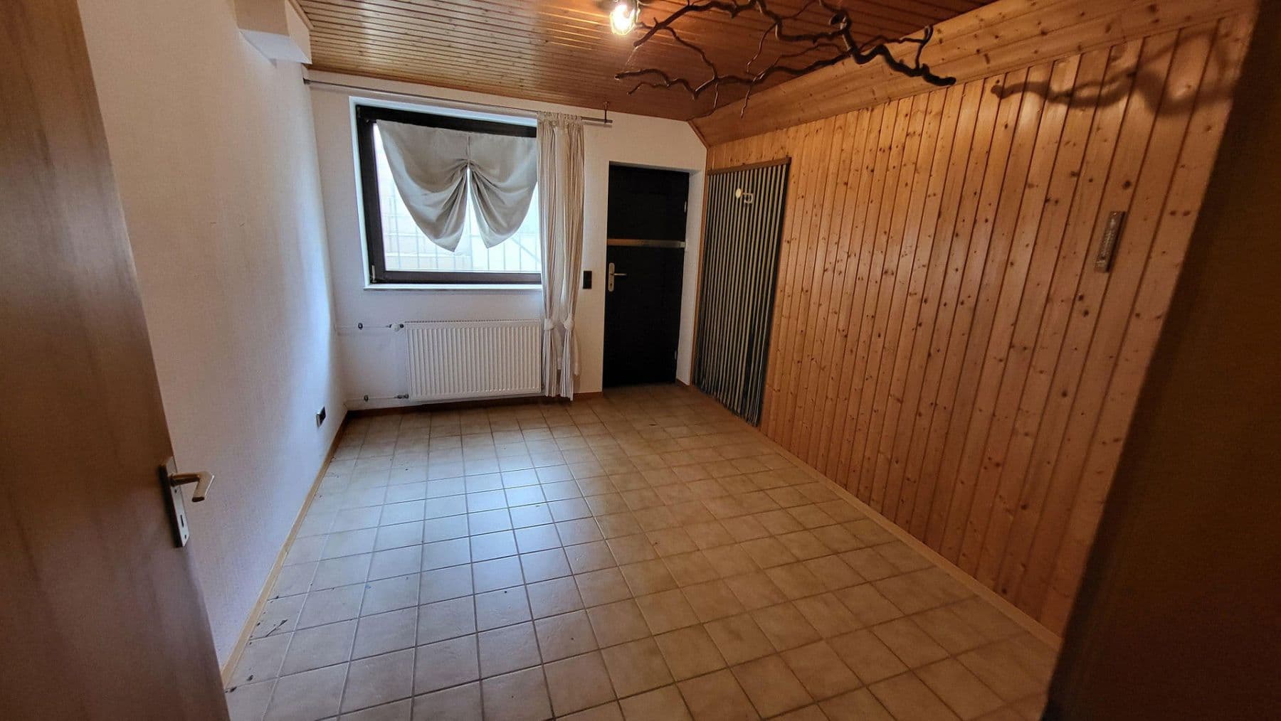 Predaj domu 195 m², pozemek 356 m², Am Waldfrieden 38, Oftersheim, Bádensko-Wurttembersko Predaj domu 195 m², pozemek 356 m², Am Waldfrieden 38, Oftersheim, Bádensko-Wurttembersko
