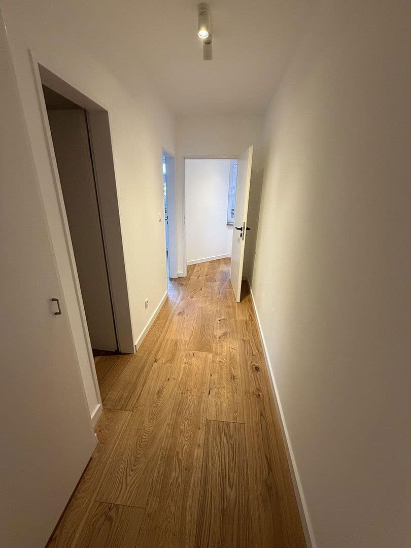 Predaj bytu 3-izbový 77 m², Schwachhauser Heerstr. 349, Bremen, Brémy Predaj bytu 3-izbový 77 m², Schwachhauser Heerstr. 349, Bremen, Brémy