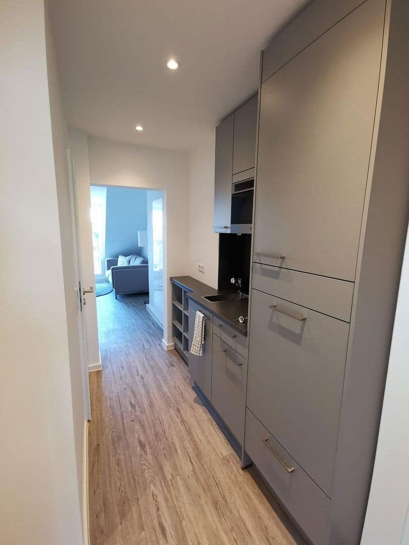 Prenájom bytu 2-izbový 26 m², Jahnstraße 96, Düsseldorf, Severné Porýnie - Westfálsko Prenájom bytu 2-izbový 26 m², Jahnstraße 96, Düsseldorf, Severné Porýnie - Westfálsko