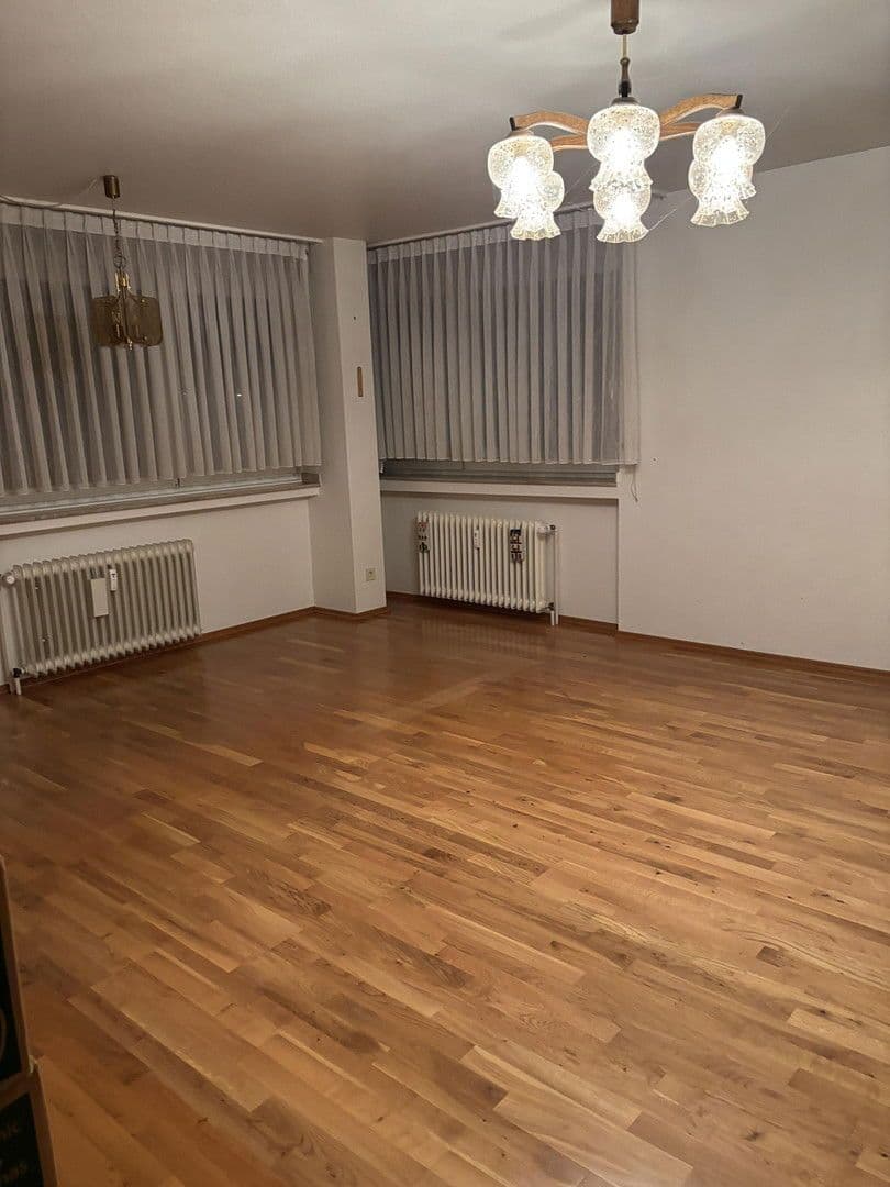 Prenájom bytu 2-izbový 60 m², Aachen, Severné Porýnie - Westfálsko Prenájom bytu 2-izbový 60 m², Aachen, Severné Porýnie - Westfálsko