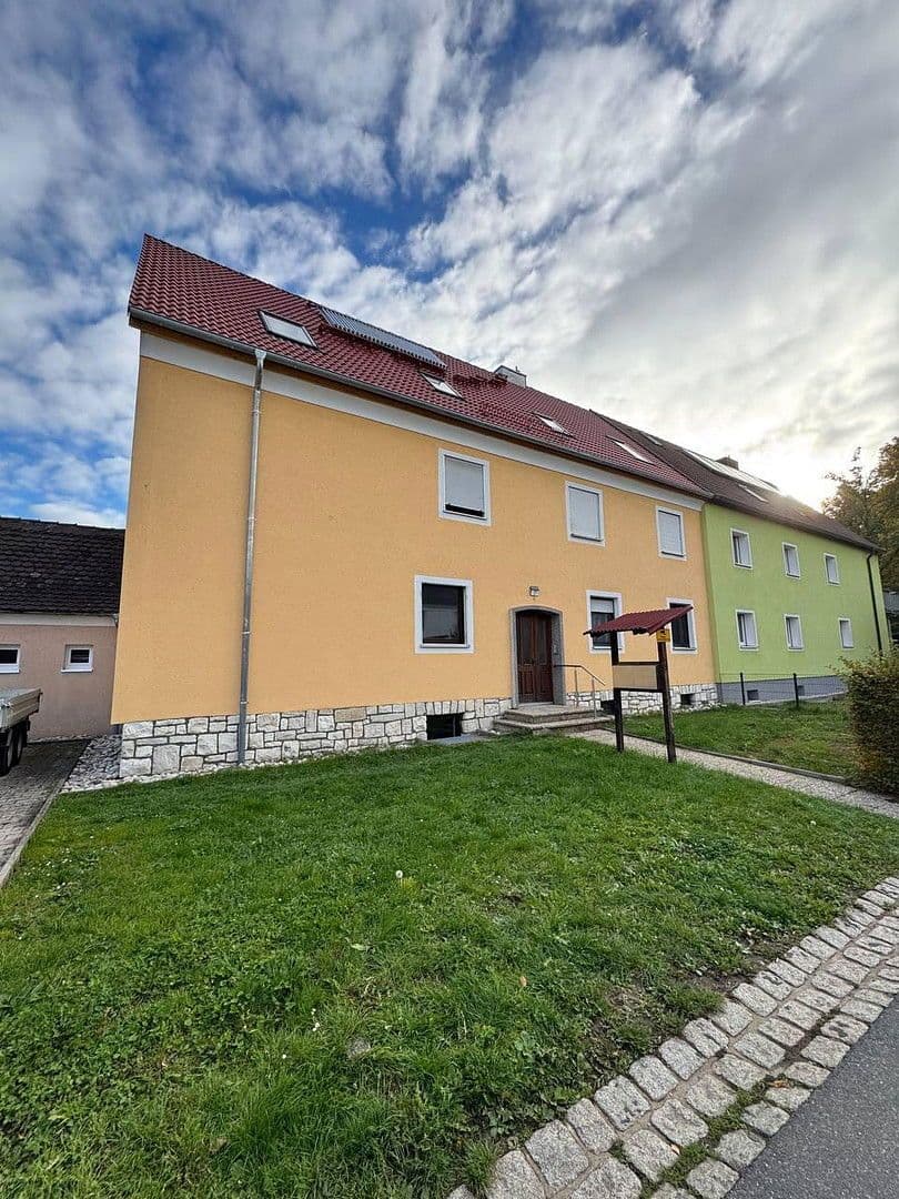Predaj bytu 2-izbový 49 m², Franz-Fischer-Strasse 17, Sulzbach-Rosenberg, Bavorsko Predaj bytu 2-izbový 49 m², Franz-Fischer-Strasse 17, Sulzbach-Rosenberg, Bavorsko
