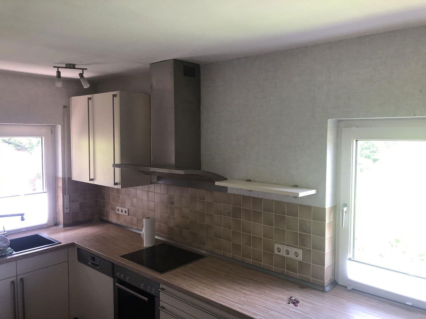 Predaj domu 250 m², pozemek 1.600 m², Ölberg 25, Nentershausen, Hesensko Predaj domu 250 m², pozemek 1.600 m², Ölberg 25, Nentershausen, Hesensko