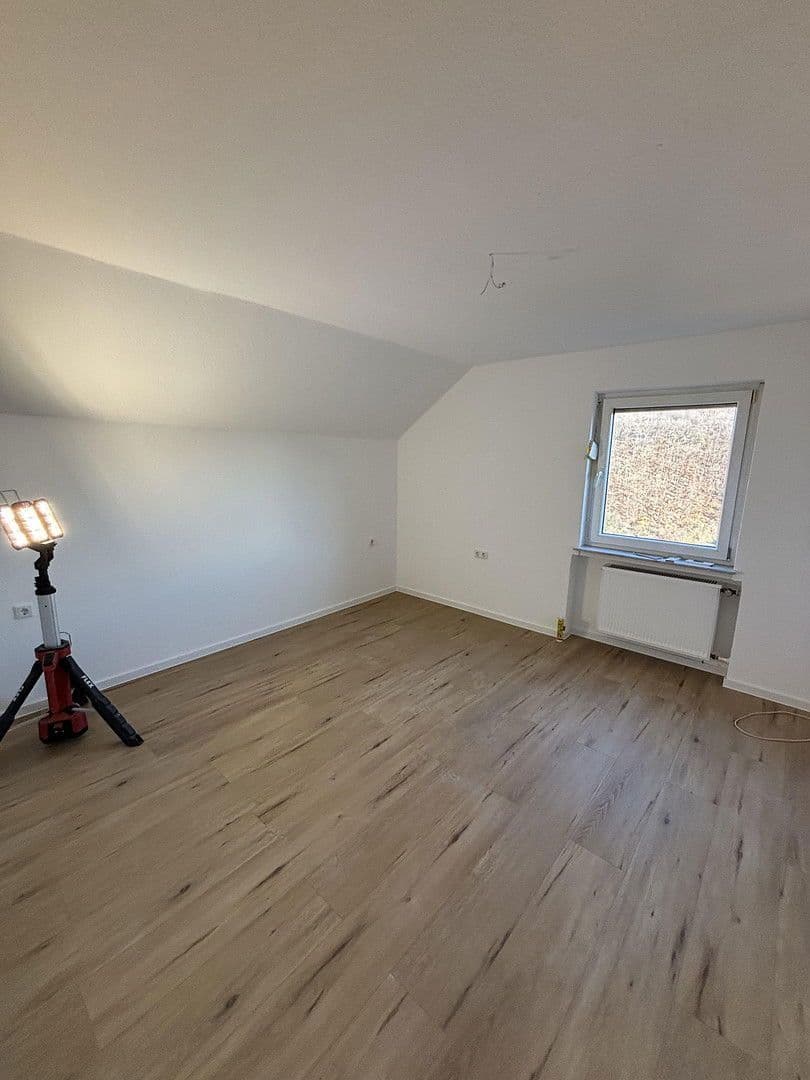 Prenájom bytu 3-izbový 70 m², Langgöns, Hesensko Prenájom bytu 3-izbový 70 m², Langgöns, Hesensko