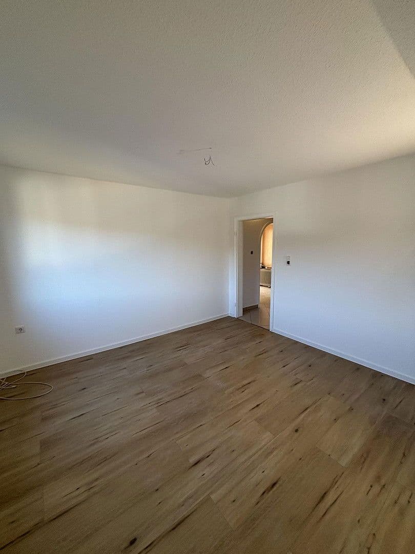 Prenájom bytu 3-izbový 70 m², Langgöns, Hesensko Prenájom bytu 3-izbový 70 m², Langgöns, Hesensko