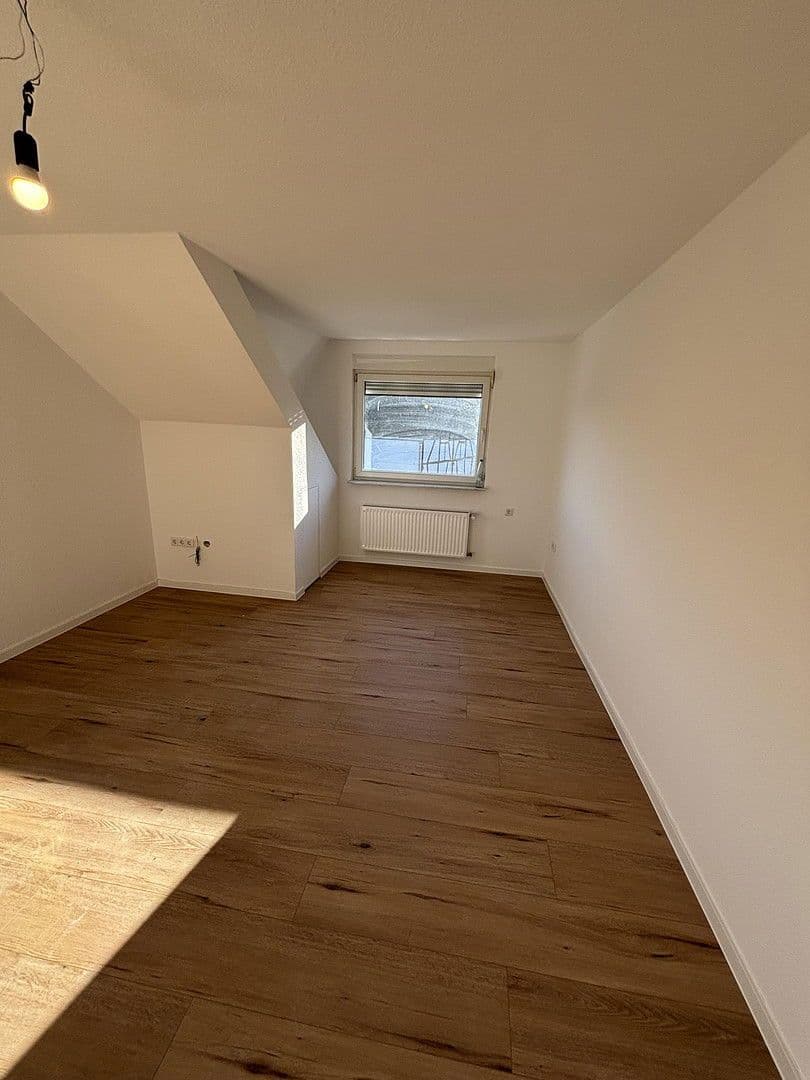 Prenájom bytu 3-izbový 70 m², Langgöns, Hesensko Prenájom bytu 3-izbový 70 m², Langgöns, Hesensko