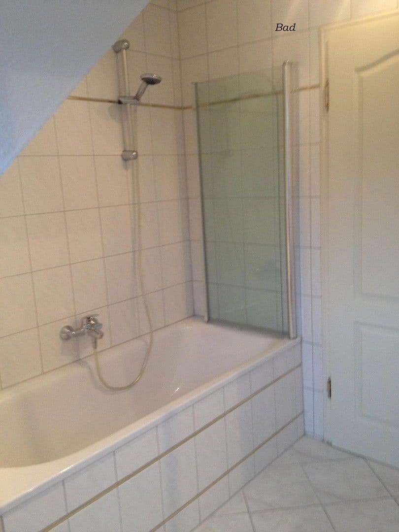 Prenájom bytu 3-izbový 65 m², Mühlenstr. 29, Mirow, Meklenbursko-Predpomoransko Prenájom bytu 3-izbový 65 m², Mühlenstr. 29, Mirow, Meklenbursko-Predpomoransko