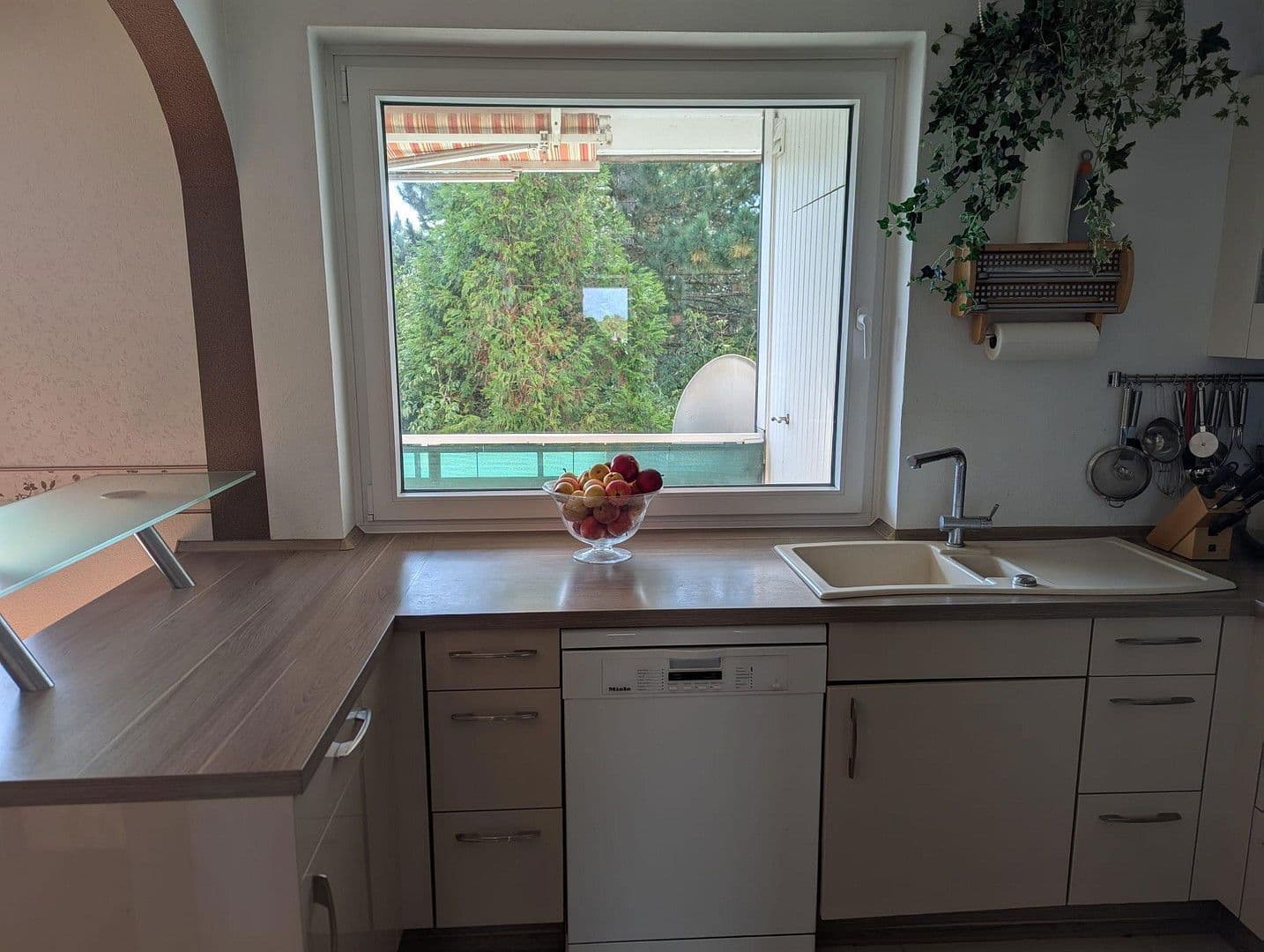 Predaj bytu 4-izbový 109 m², Neuss, Severné Porýnie - Westfálsko Predaj bytu 4-izbový 109 m², Neuss, Severné Porýnie - Westfálsko