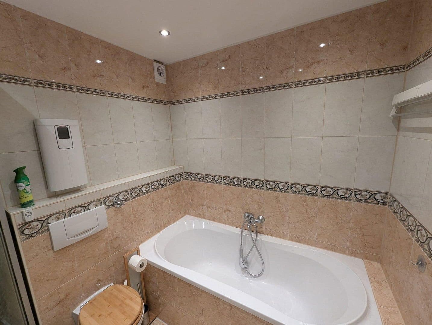 Predaj bytu 4-izbový 109 m², Neuss, Severné Porýnie - Westfálsko Predaj bytu 4-izbový 109 m², Neuss, Severné Porýnie - Westfálsko