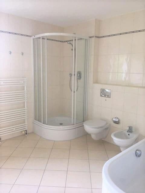 Prenájom domu 210 m², pozemek 465 m², Ulmenstrasse 0, Gauting, Bavorsko Prenájom domu 210 m², pozemek 465 m², Ulmenstrasse 0, Gauting, Bavorsko