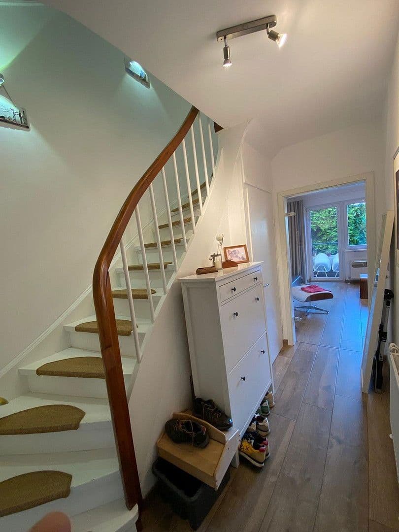 Predaj domu 110 m², pozemek 178 m², Winsen (Luhe), Dolné Sasko Predaj domu 110 m², pozemek 178 m², Winsen (Luhe), Dolné Sasko