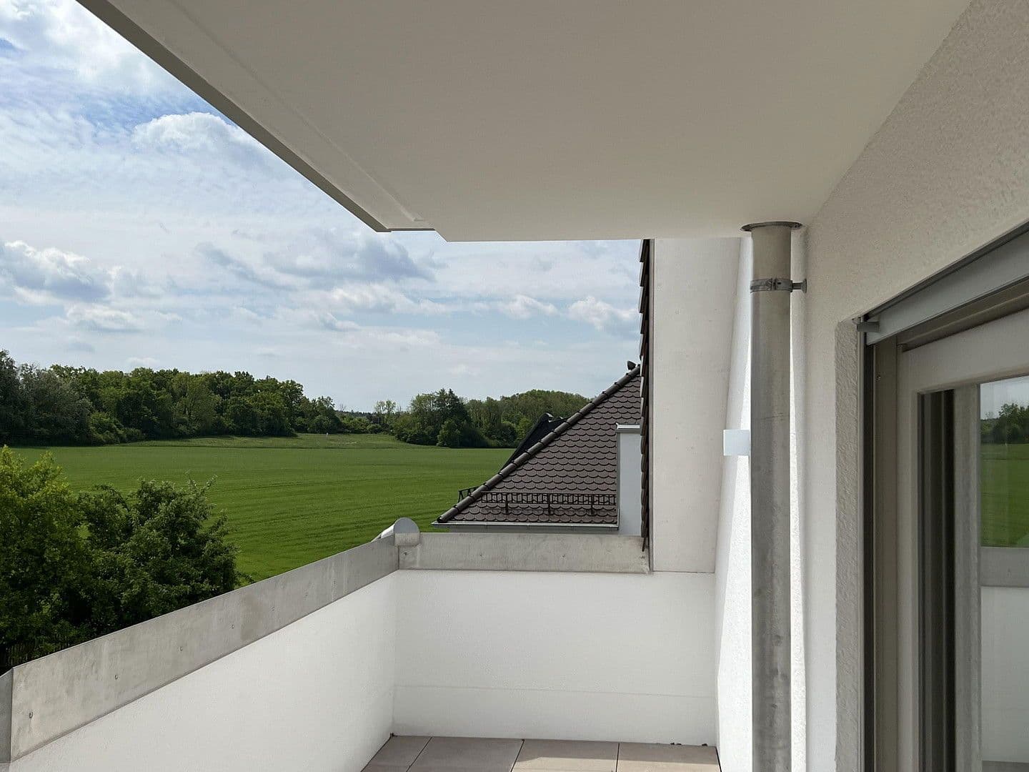 Predaj bytu 3-izbový 100 m², München, Bavorsko Predaj bytu 3-izbový 100 m², München, Bavorsko