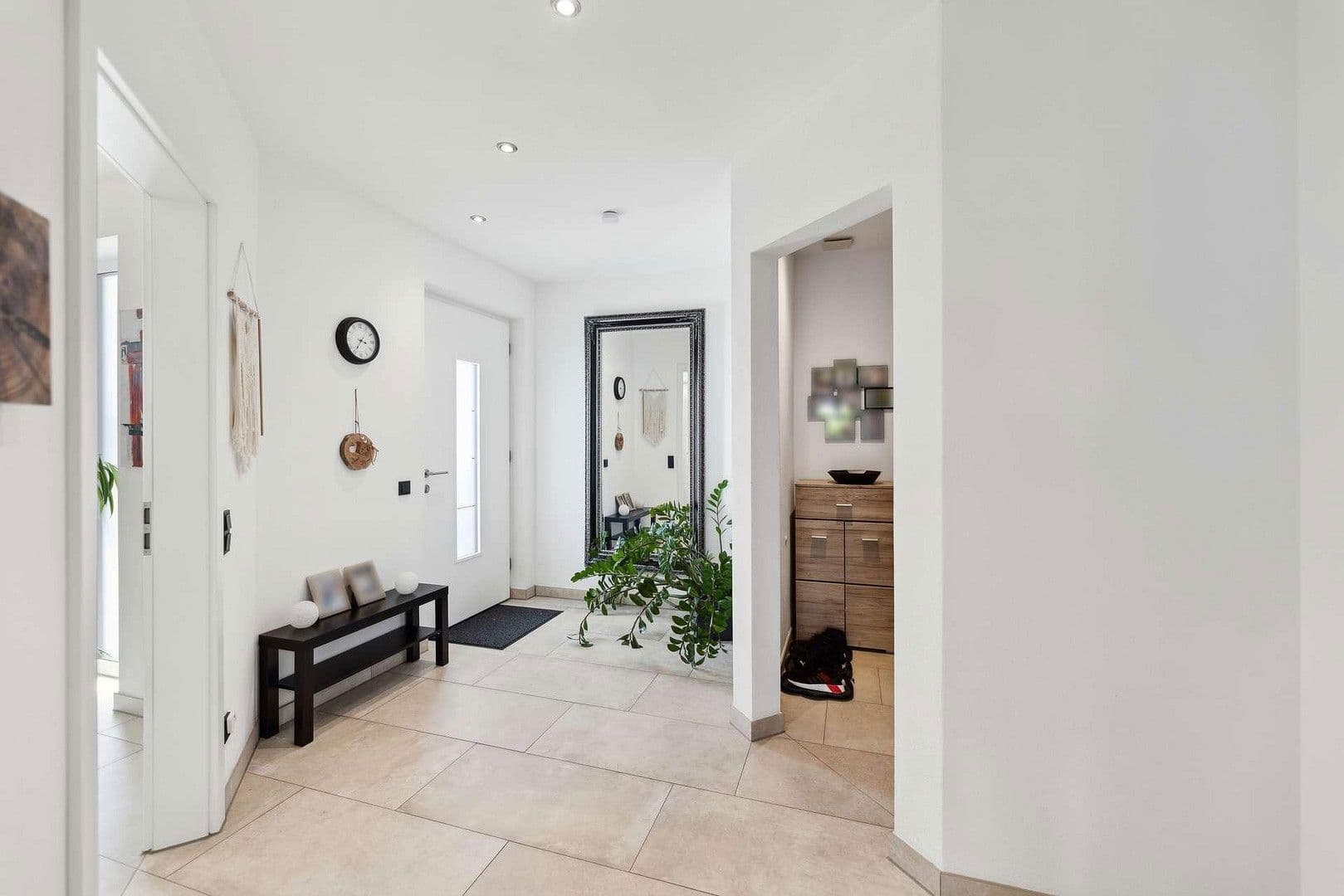 Predaj domu 247 m², pozemek 638 m², Vohburg an der Donau, Bavorsko Predaj domu 247 m², pozemek 638 m², Vohburg an der Donau, Bavorsko