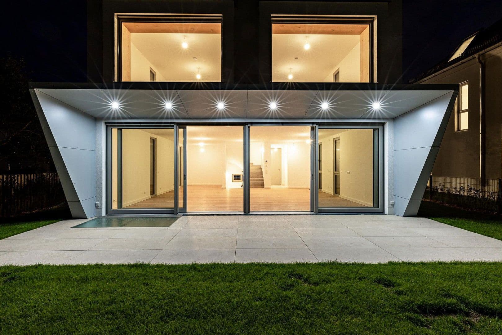 Predaj domu 218 m², pozemek 500 m², Gräfelfing, Bavorsko Predaj domu 218 m², pozemek 500 m², Gräfelfing, Bavorsko