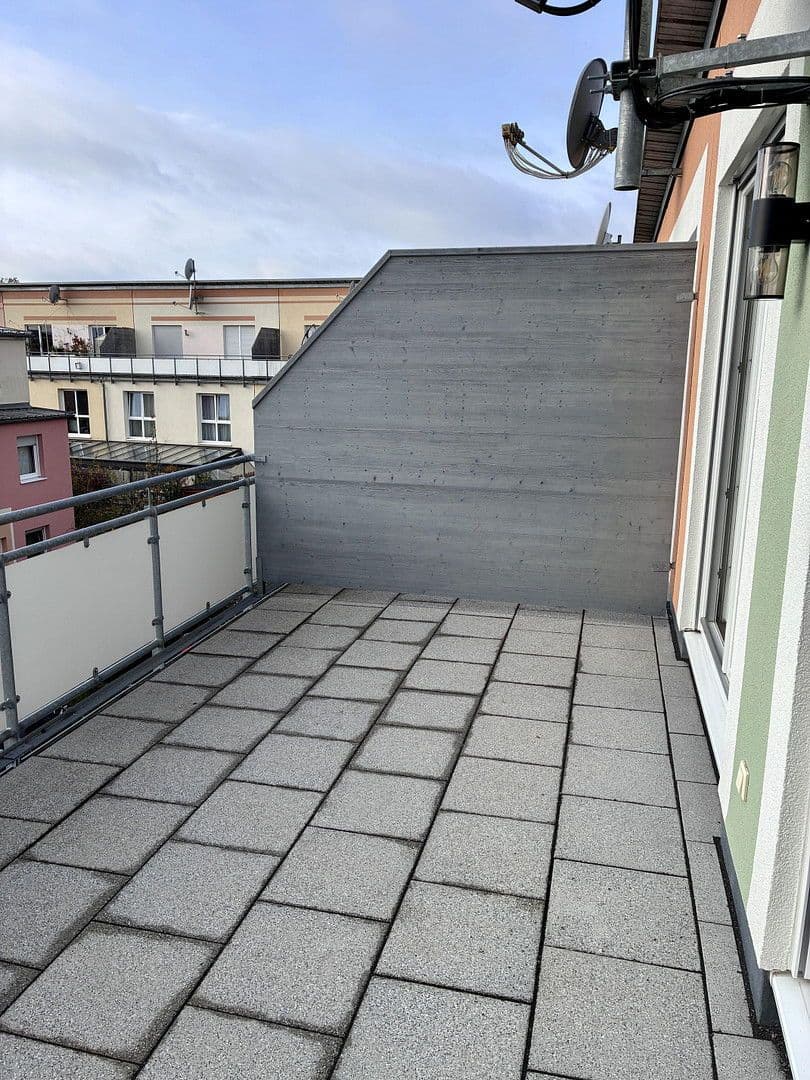 Prenájom domu 140 m², pozemek 137 m², Feucht, Bavorsko Prenájom domu 140 m², pozemek 137 m², Feucht, Bavorsko