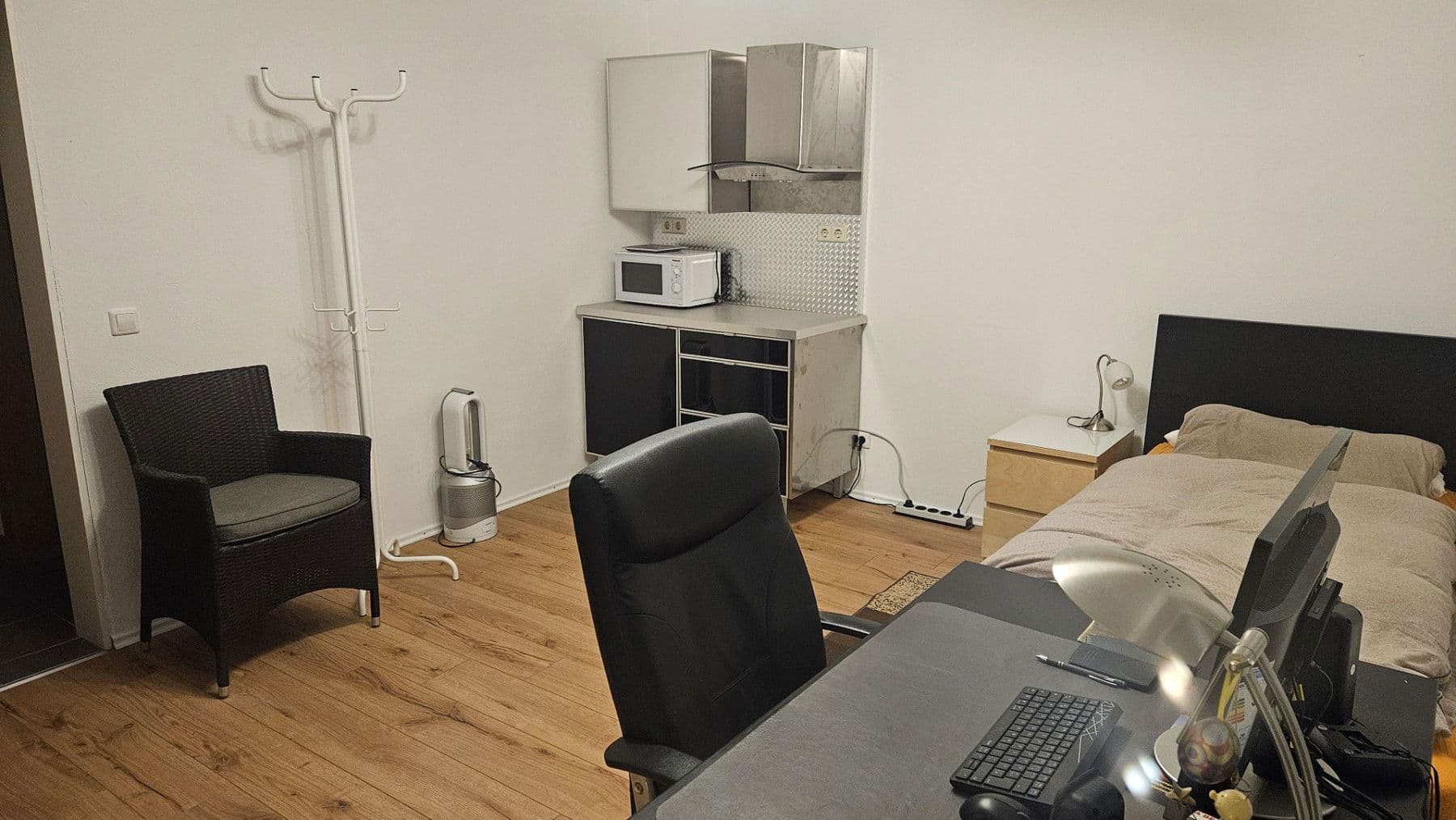 Predaj domu 170 m², pozemek 327 m², Weissach, Bádensko-Wurttembersko Predaj domu 170 m², pozemek 327 m², Weissach, Bádensko-Wurttembersko