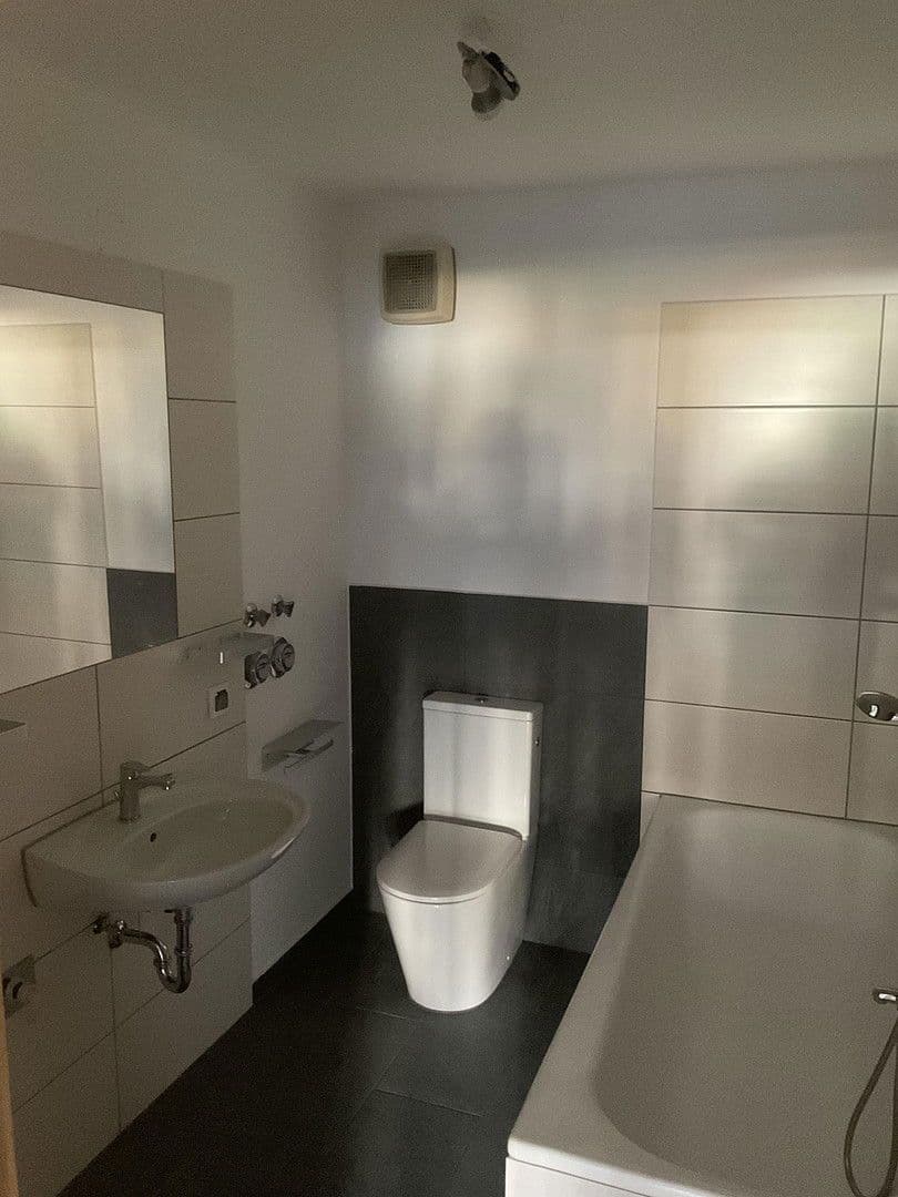 Prenájom bytu 2-izbový 57 m², Steghalden 6, Lörrach, Bádensko-Wurttembersko Prenájom bytu 2-izbový 57 m², Steghalden 6, Lörrach, Bádensko-Wurttembersko